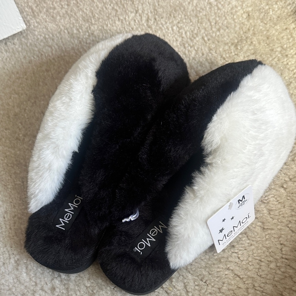 MeMoi Women's Black and White Slippers